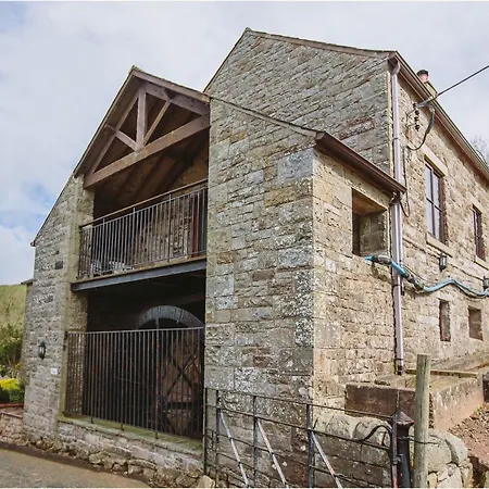 Mill Barn 2 Bedrooms *